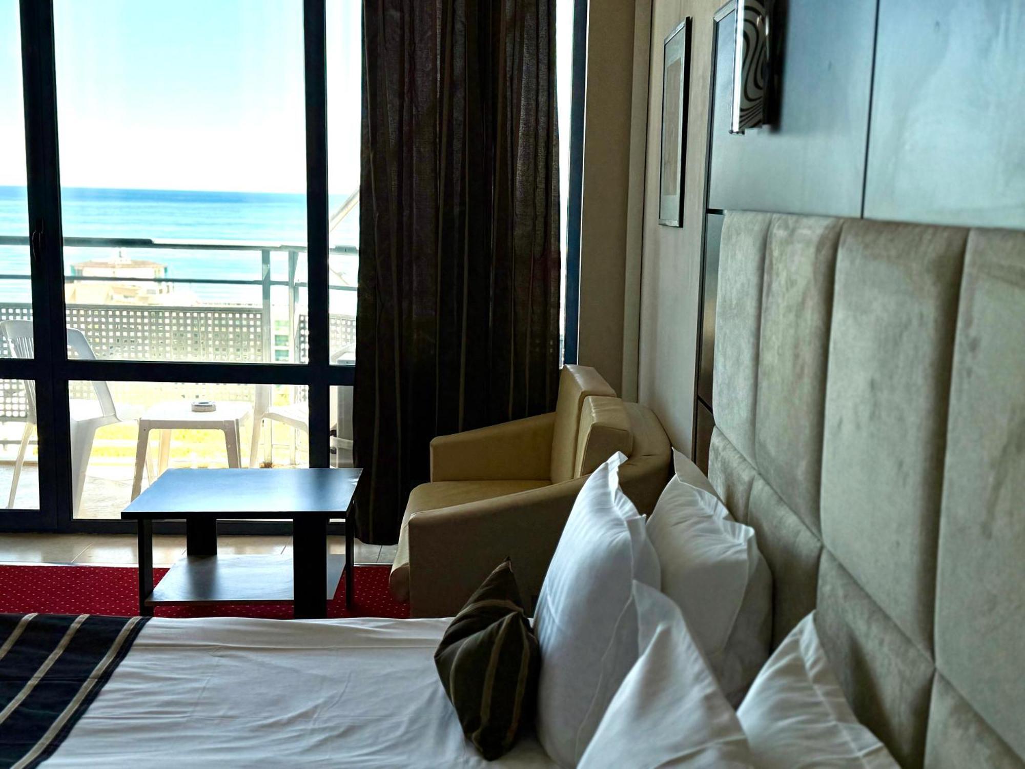 Hotel Rеgina Goudstrand Buitenkant foto
