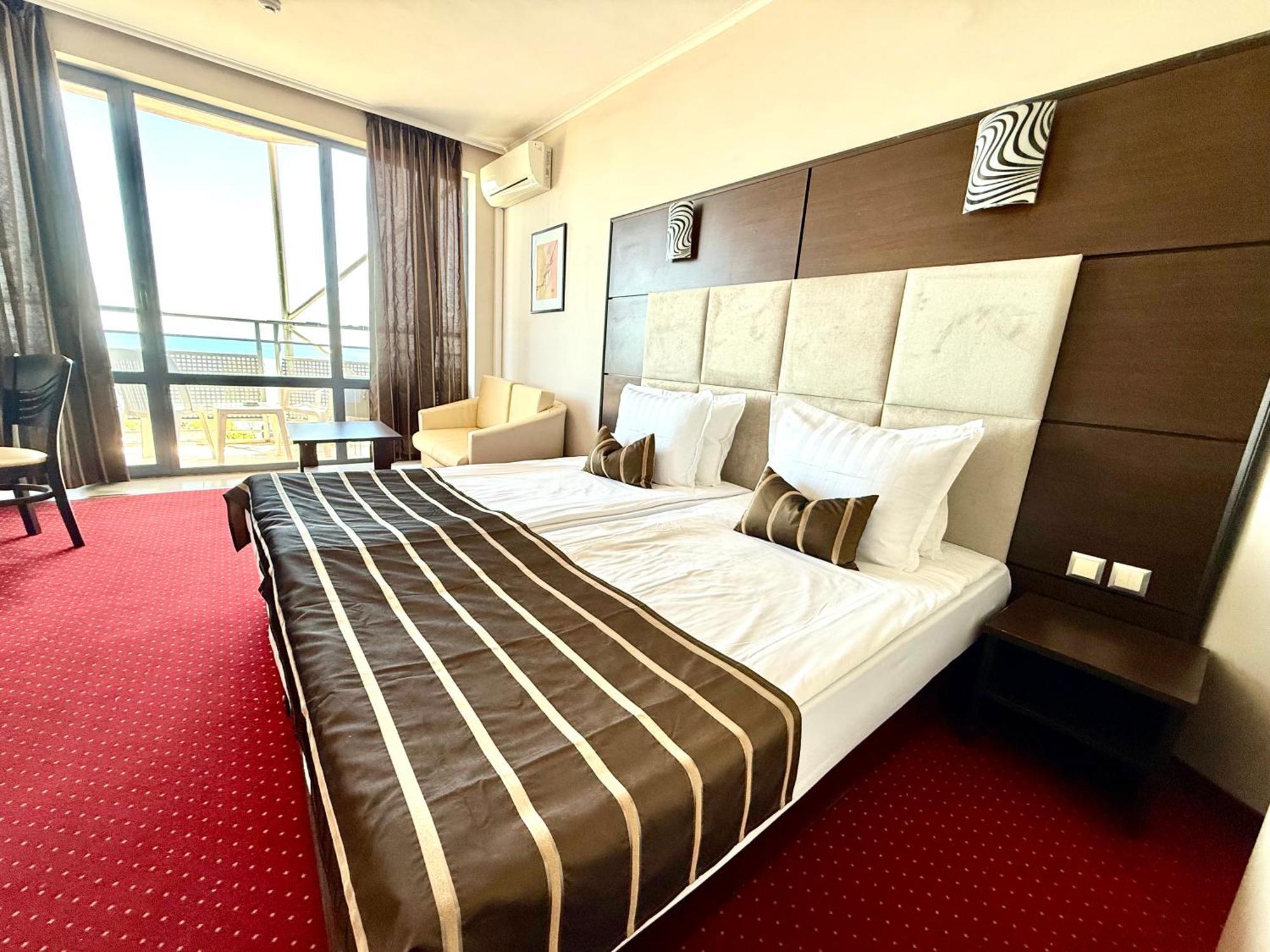 Hotel Rеgina Goudstrand Buitenkant foto