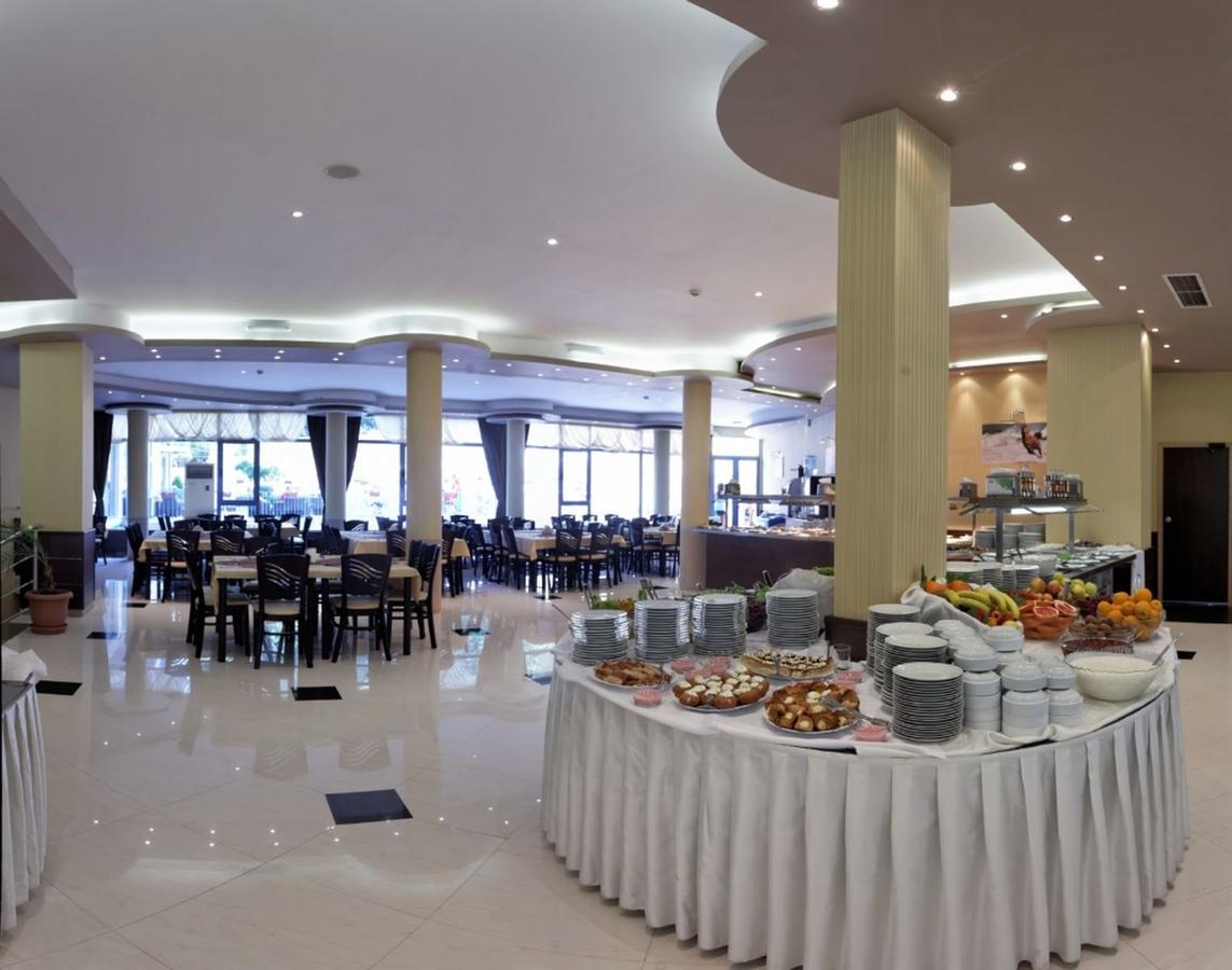 Hotel Rеgina Goudstrand Buitenkant foto